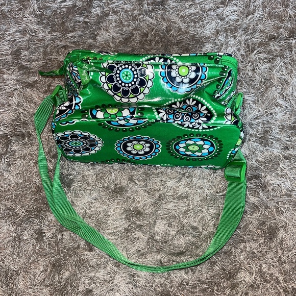 Vera Bradley Green Lunch Box / Cosmetic Bag 💚 - Picture 5 of 5